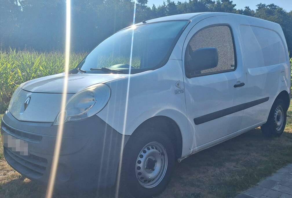 Renault W