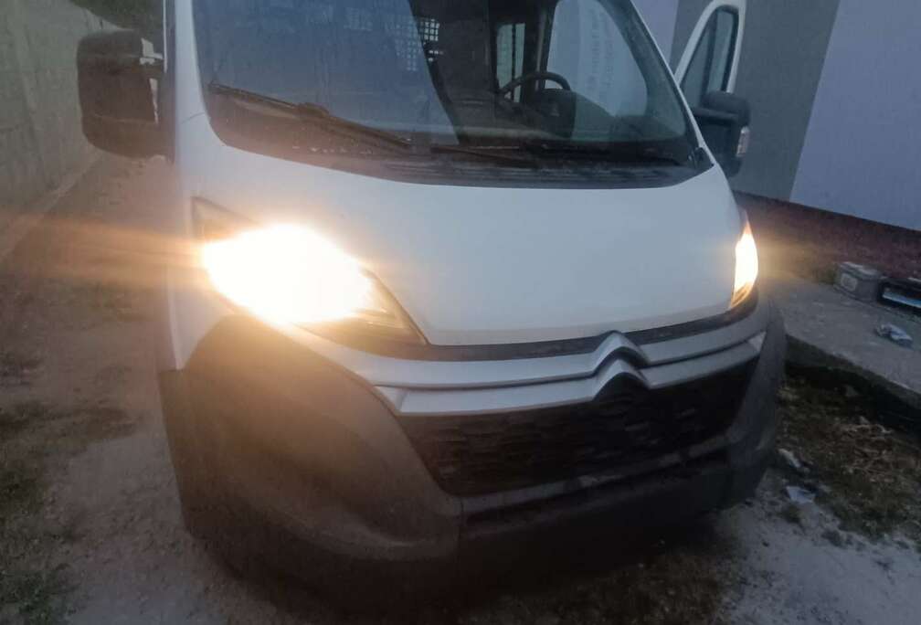 Citroen CHASSIS CAB 33 L2 BLUEHDi 130 BVM6 CONFORT