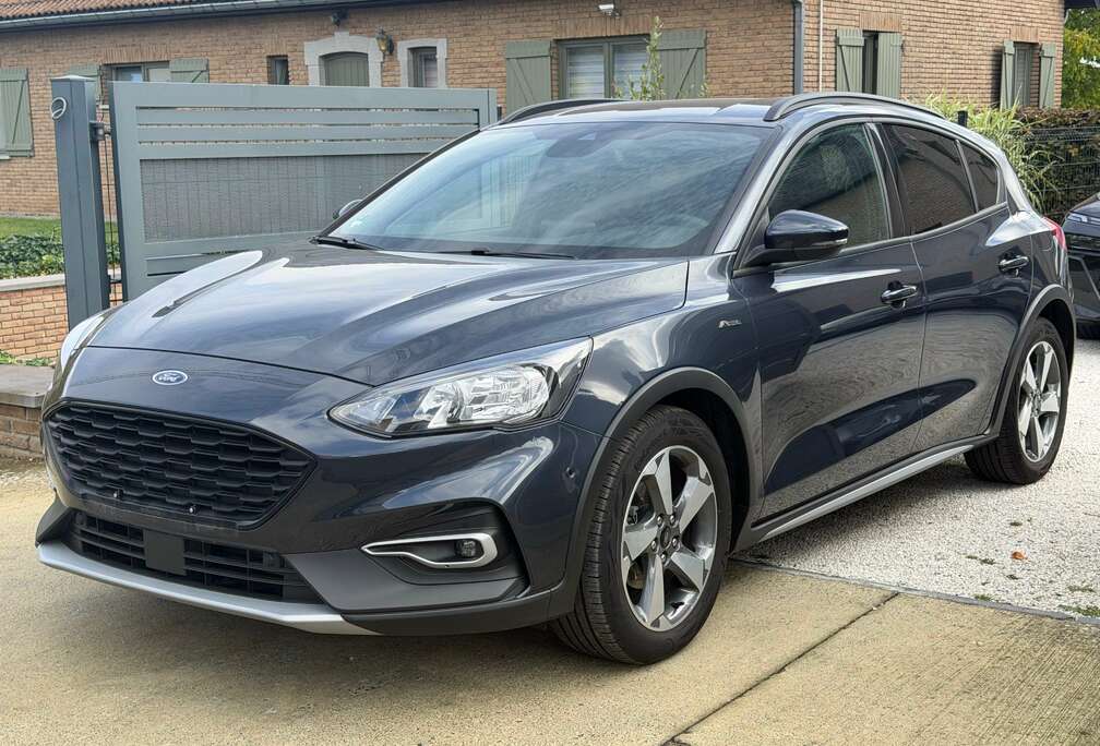 Ford Focus Active  1.0 @19800 km @ ETAT NEUF !!!