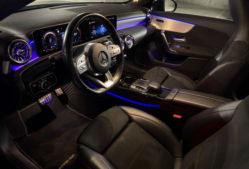 Mercedes-Benz CLA 180 7G-DCT AMG Line