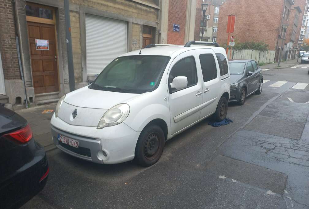 Renault 1.5 dCi Confort FAP (EU5)