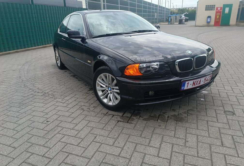 BMW 320i