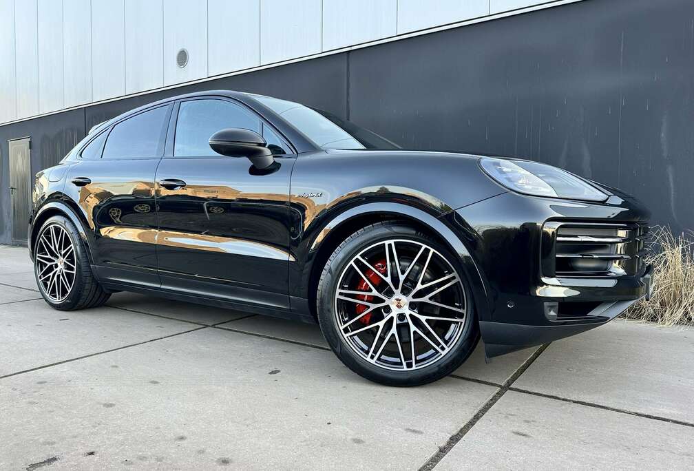 Porsche S E-Hybrid COUPE *22\