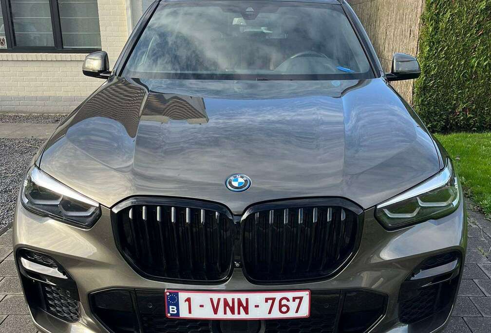 BMW X5 xDrive45e