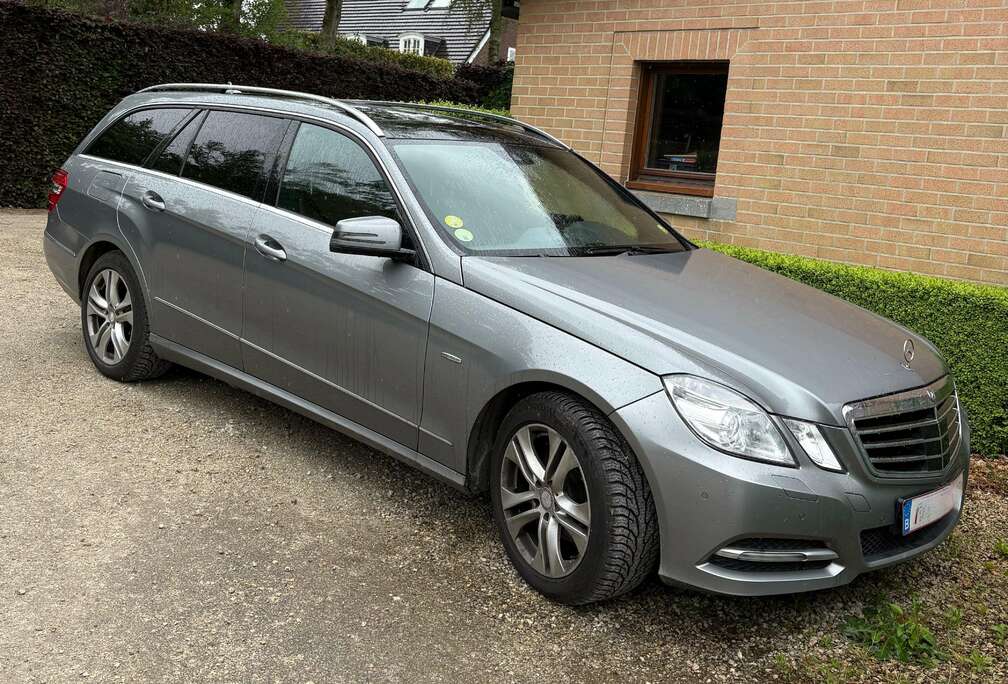 Mercedes-Benz E 220 CDI BE Avantgarde
