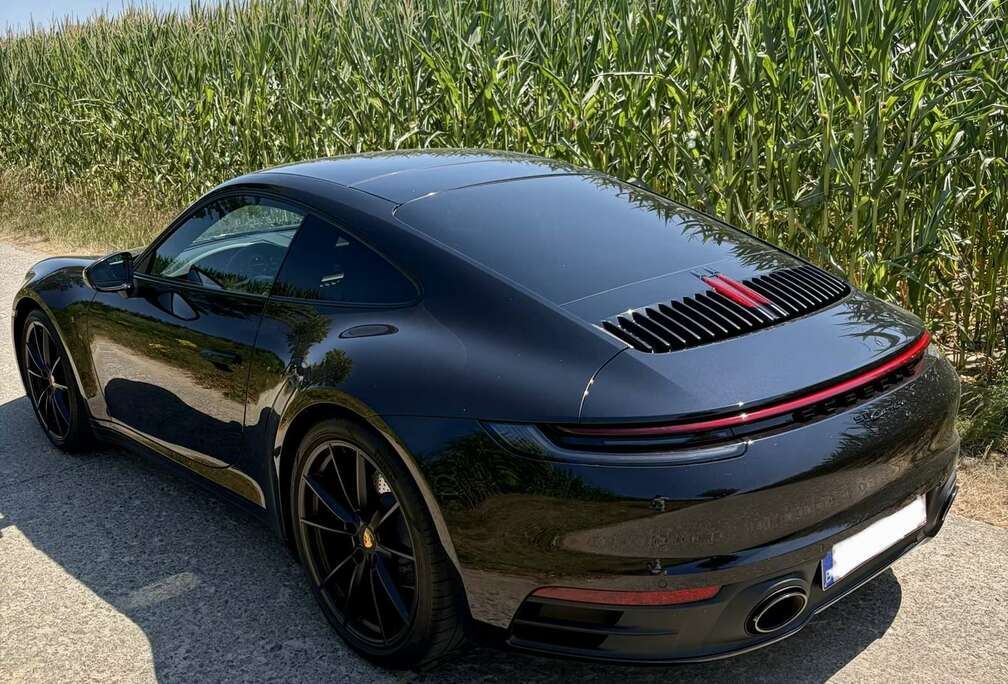 Porsche Porsche Carrera 992