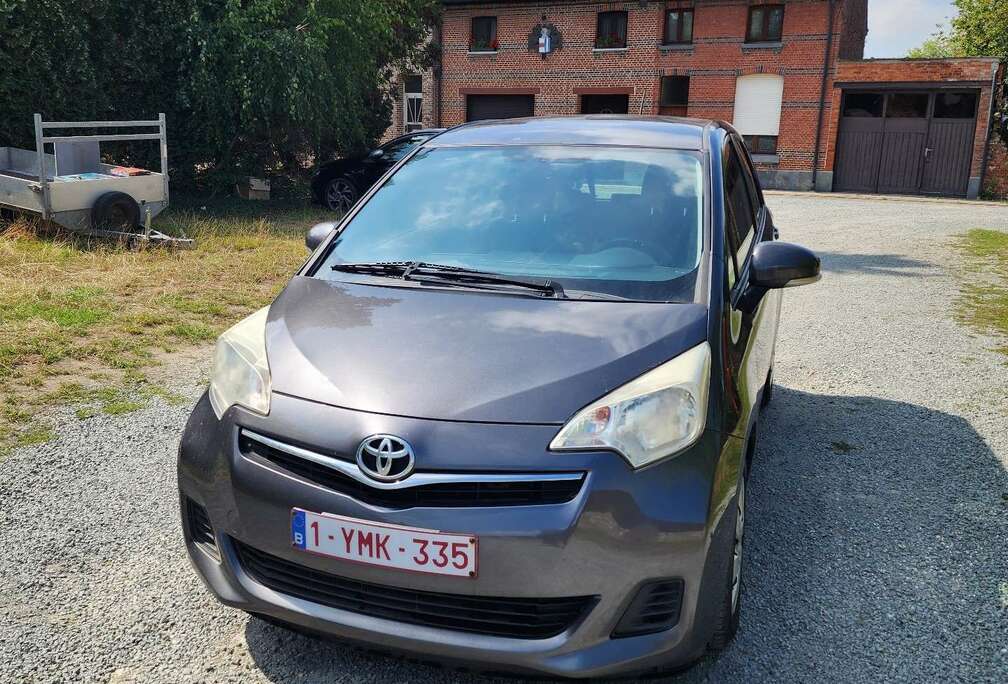 Toyota Verso S 1.33 VVT-i