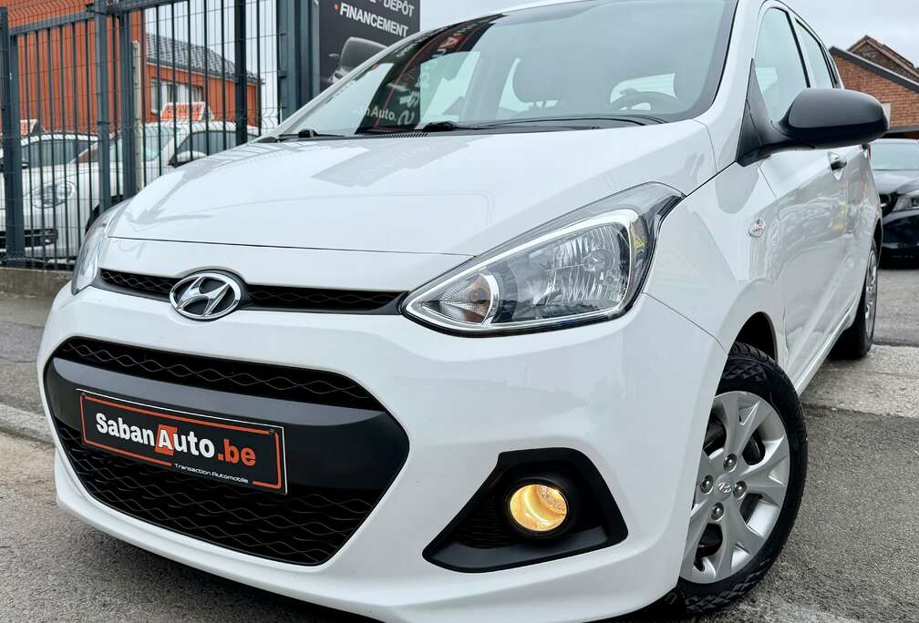 Hyundai i10 1.0i Fun ° 41.000 KM ! ° 1ER PROPRIETAIRE ° GARANTI 12 MOIS !!!