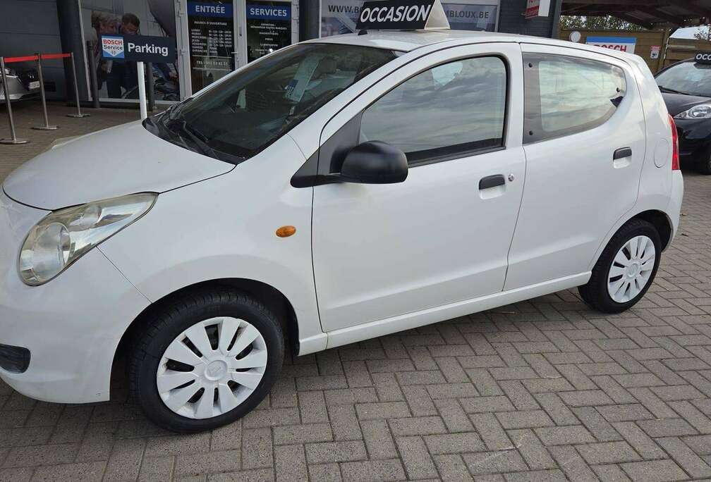 Suzuki Alto 1.0i