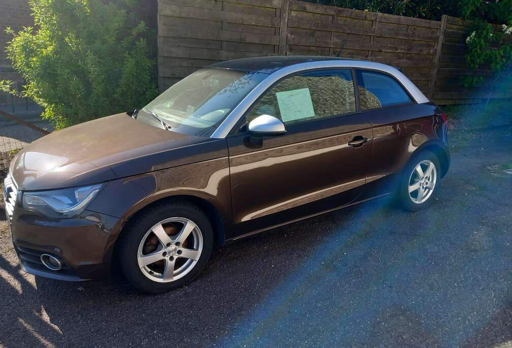 Audi A1 1.6 TDi Attraction