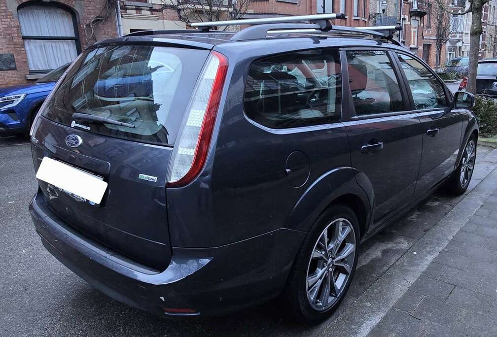 Ford 1.8i FlexiFuel Titanium