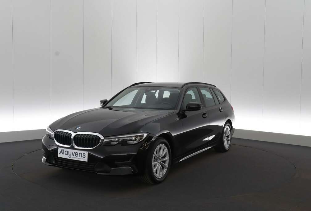 BMW 3 Touring 318dA Business LED GPS PDC Carplay BLIS