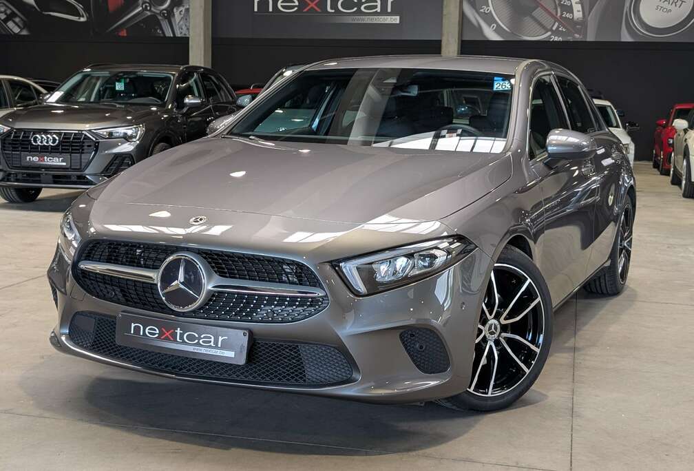 Mercedes-Benz d Luxury Line 8GTRONIC LED-NAVI-CUIR-CAM-JA 17\'\'