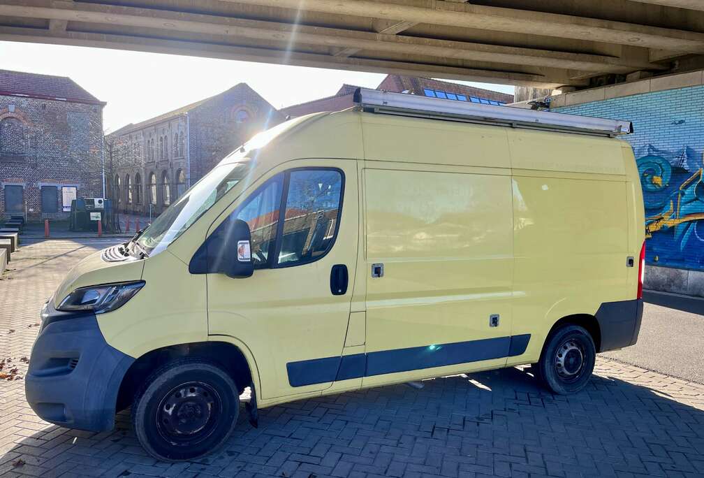 Peugeot 2.2 HDi 335 L2