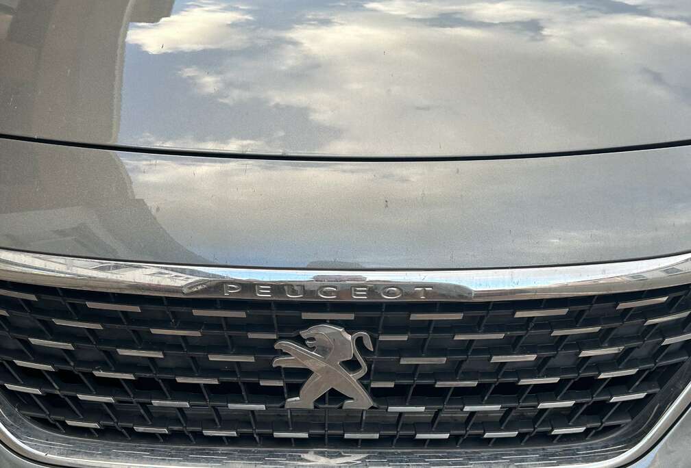 Peugeot PureTech 130 Stop & Start GPF EAT8 Active