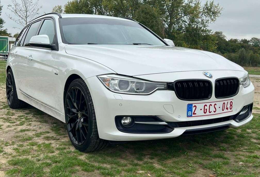 BMW 318d Touring Sport Line