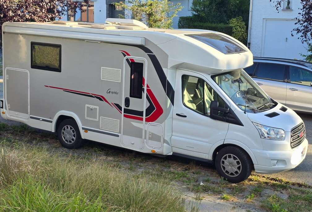 Caravans-Wohnm 358 Graphite