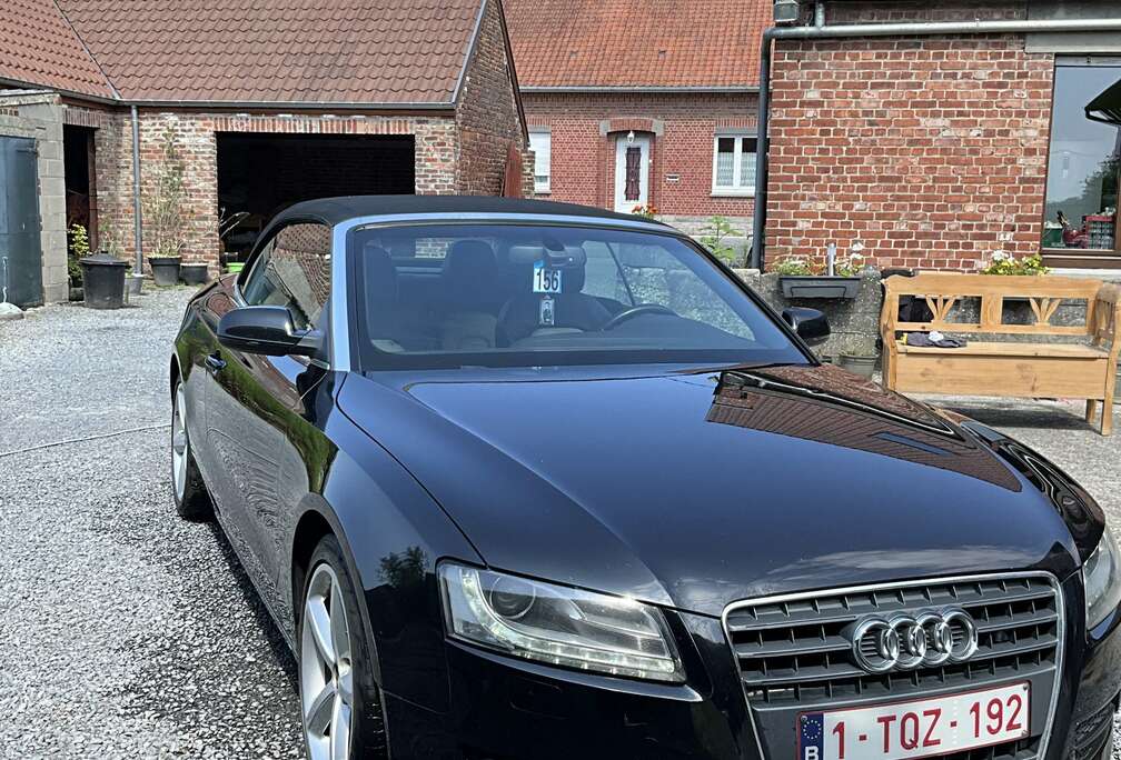 Audi Cabriolet 2.0 TDi S line Start/Stop DPF
