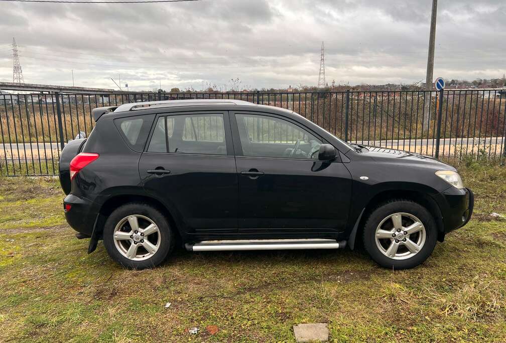 Toyota RAV4 2.0i VVT-i 16v VX