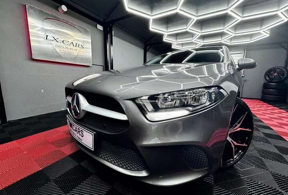 Mercedes-Benz A 160 *LOOK  AMG *VIRTUAL*XENON