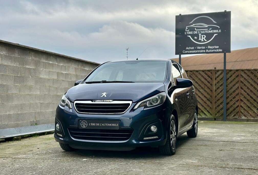 Peugeot 1.0 * CAMERA * CLIM * CAPTEURS AV * CARNET COMPLET