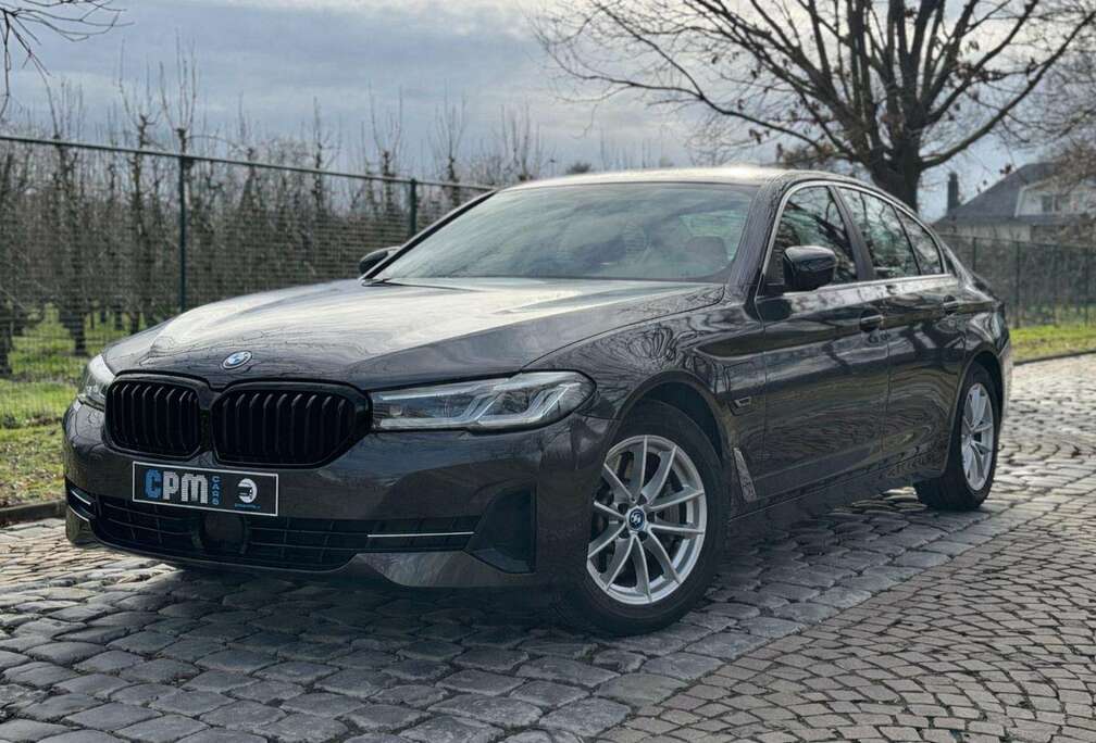 BMW e PHEV * FULL HISTORIEK * CAMERA * ADAPT CRUISE *