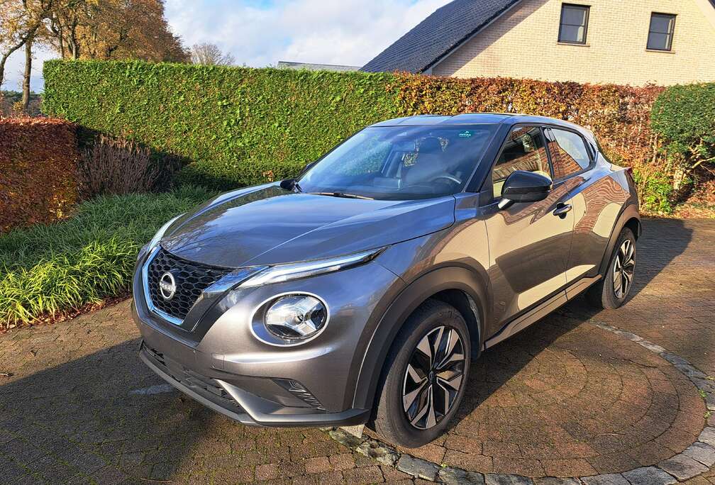 Nissan Juke 1.0 DIG-T 2WD Acenta (EU6AP)