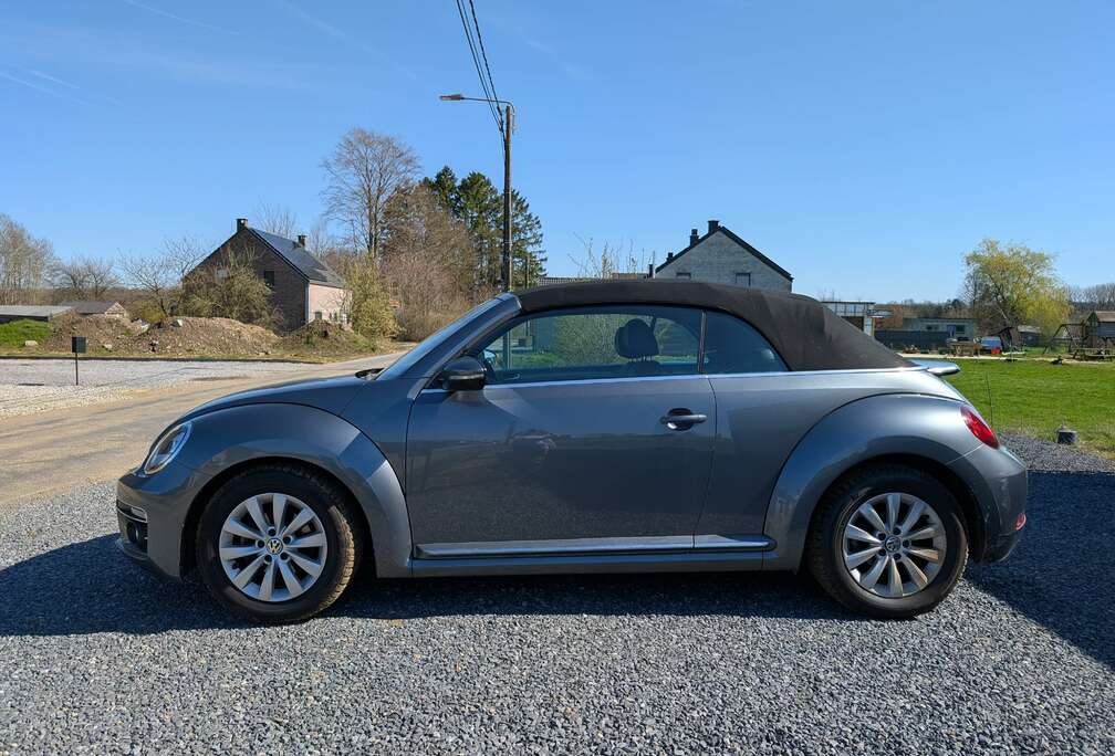 Volkswagen Beetle Cabriolet 1.2 TSI Design