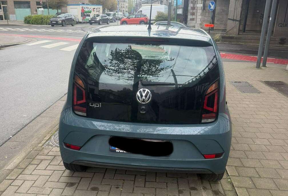 Volkswagen Up 1.0