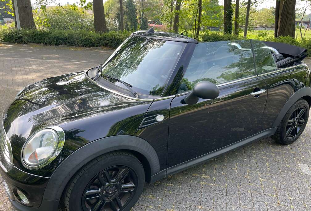 MINI Mini Cabriolet 1.6i One