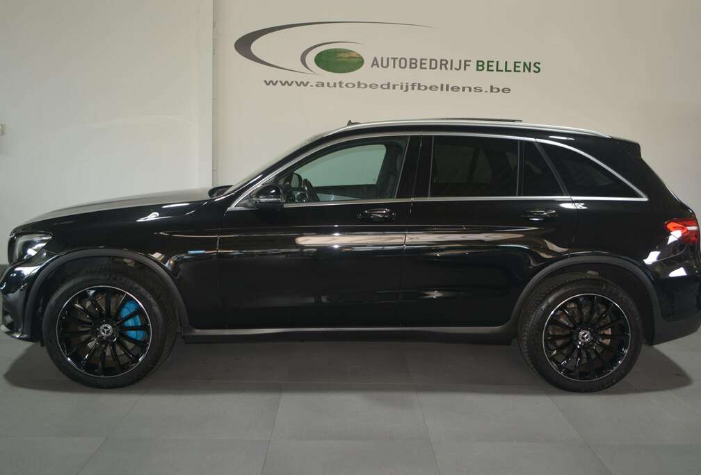 Mercedes-Benz GLC Coupé 350 e 4-Matic PHEV AMG / NAVI + CAMERA / PANO / AUT. TREKHAAK
