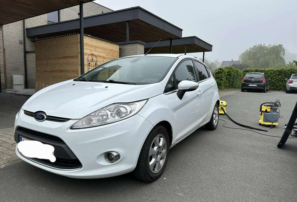 Ford 1.6 TDCi Sound Connection ECOnetic