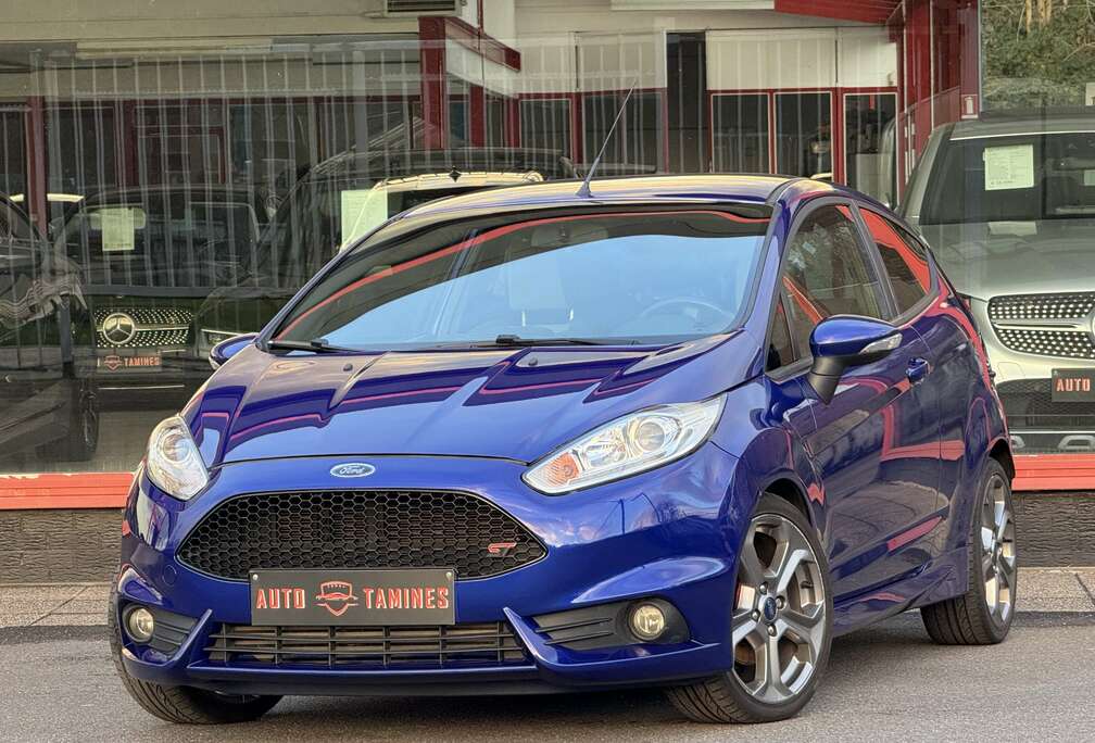 Ford Fiesta ST2 1.6 EcoBoost / Recaro / Cuir / 67000 Km