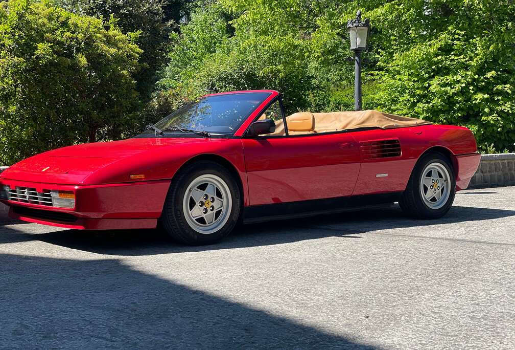 Ferrari Mondial T cabriolet
