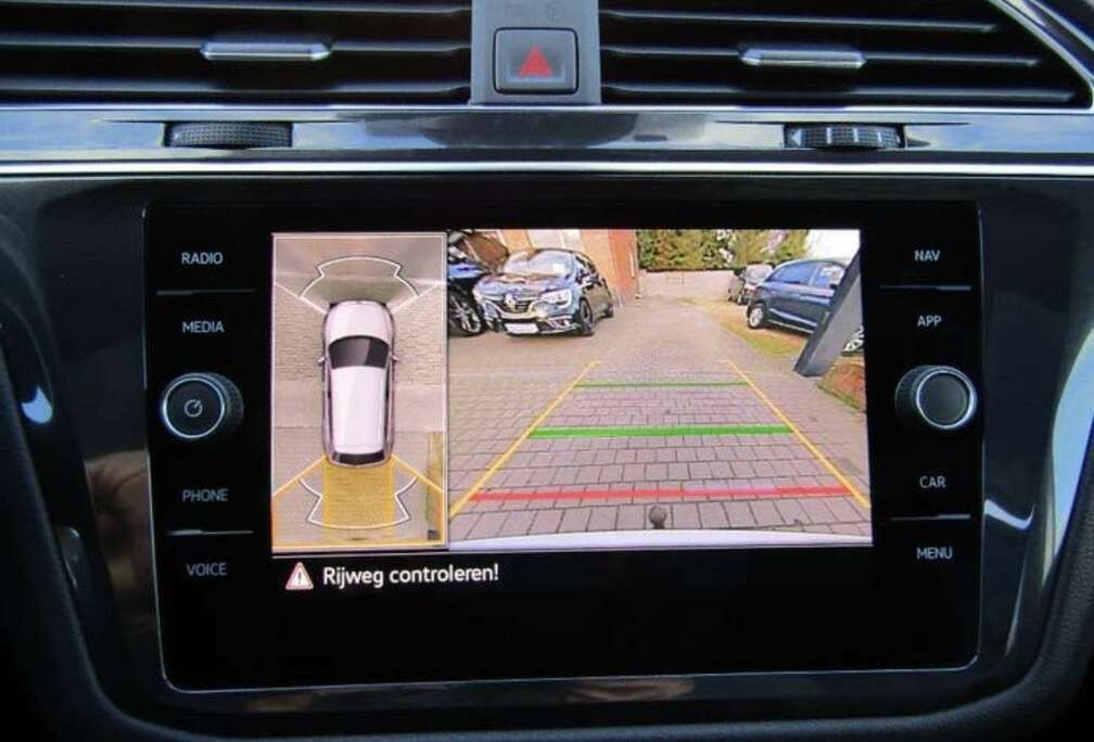 Volkswagen 2.0 TDi SCR Highline DSG (EU6.2)