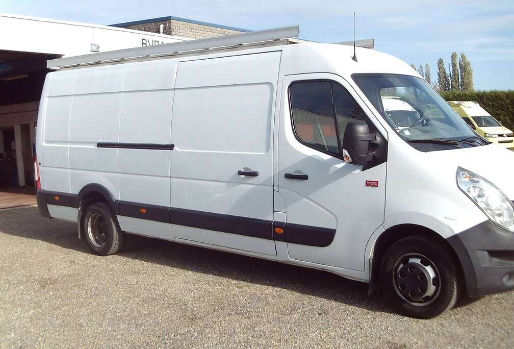 Renault 2.3 dCi 35 L4H2 Energy  koppeling slipt....export.....