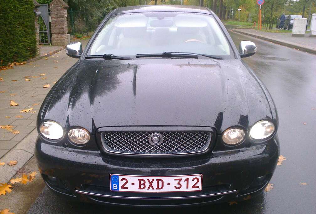 Jaguar X-Type 2.2 Diesel Aut. Executive