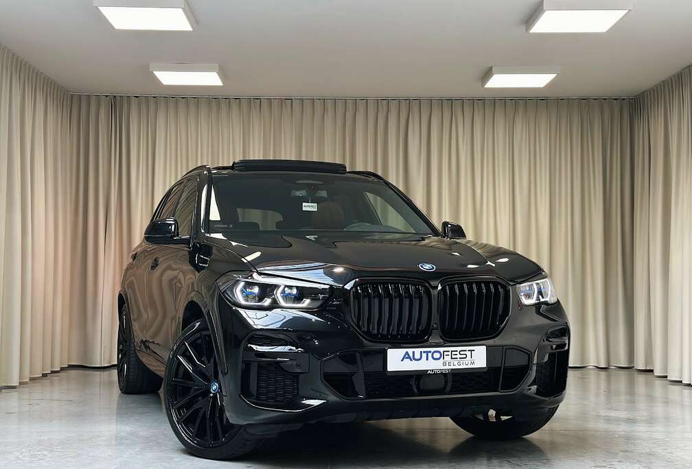 BMW xDrive45e M-Sport Saffierzwart - 12 Maand Garantie