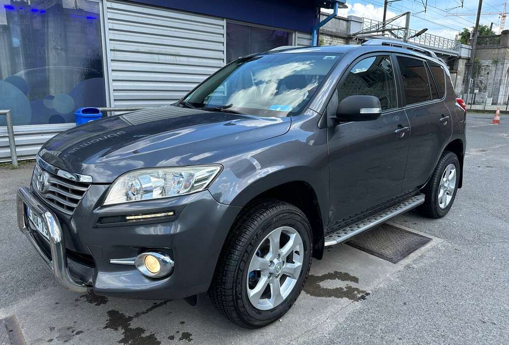 Toyota RAV4 2.0i VVT-i 4x4 VX Multidrive ** export