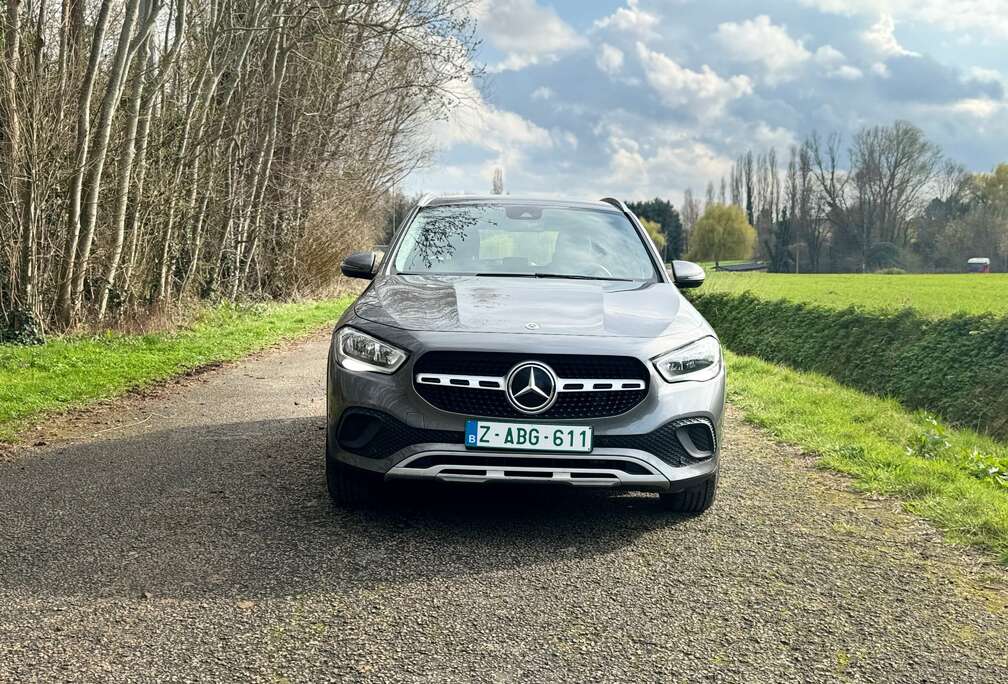 Mercedes-Benz GLA 180 d Business Line