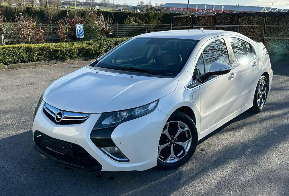 Opel Ampera E-REV Volume Cosmo