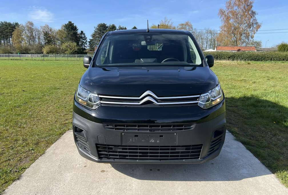 Citroen 1.5 BlueHDi M Light