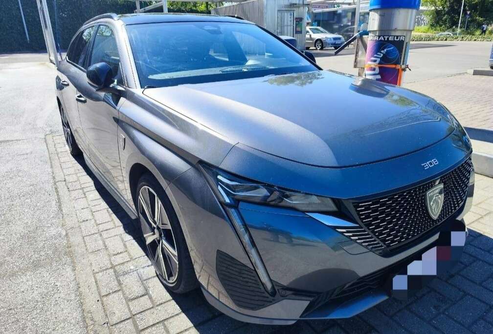 Peugeot SW BlueHDi 180ch S&S EAT8 GT