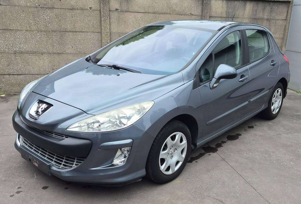 Peugeot 308 1.6i Confort Pack