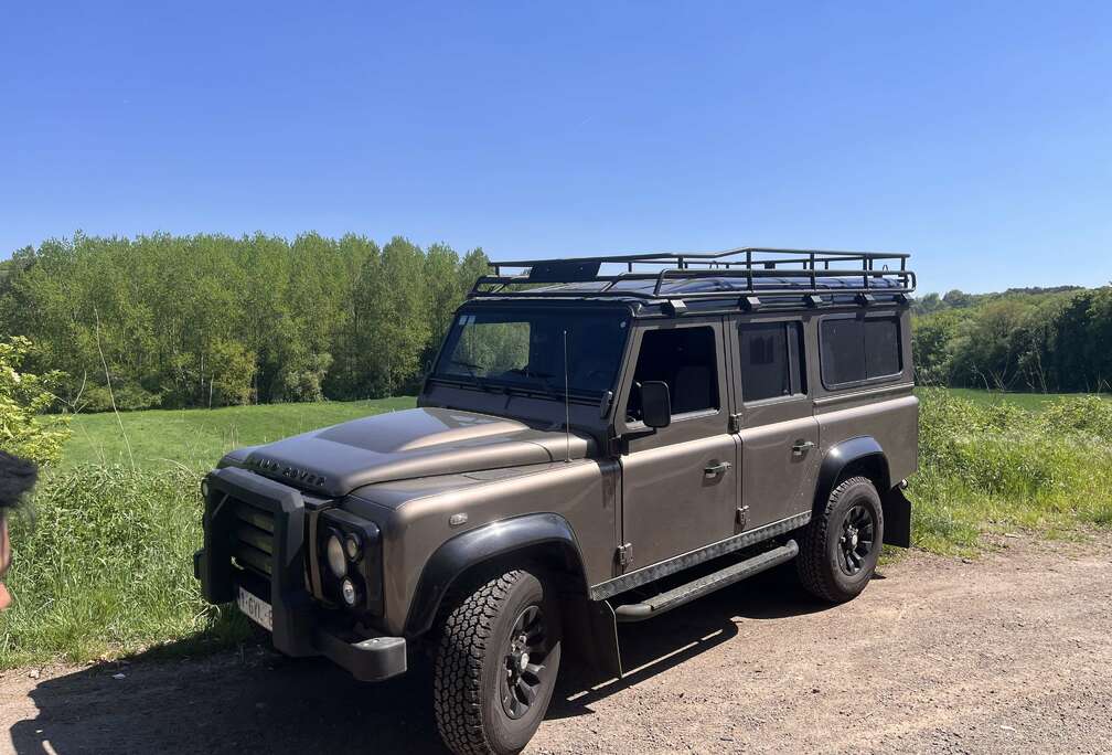 Land Rover 110 2.4 TD - 85.000 Km - Limited Rough Edition