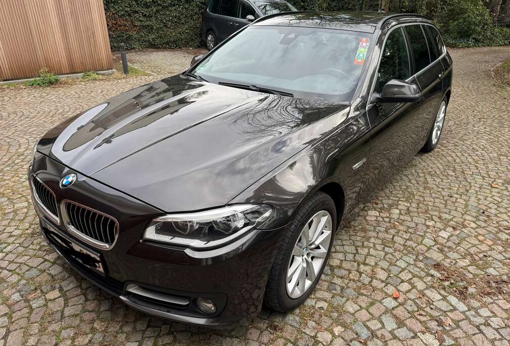 BMW 535d xDrive Touring Sport-Aut.