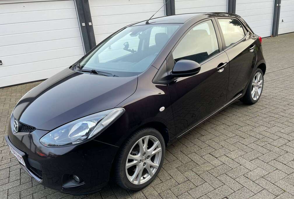 Mazda 1.5L Sport  76 kW