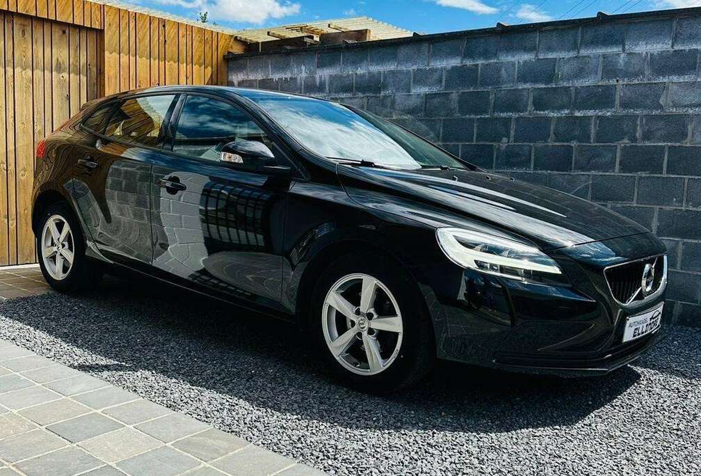 Volvo 2.0 D2 Eco Kinetic Led Navi BT Pdc Euro6d Facelift