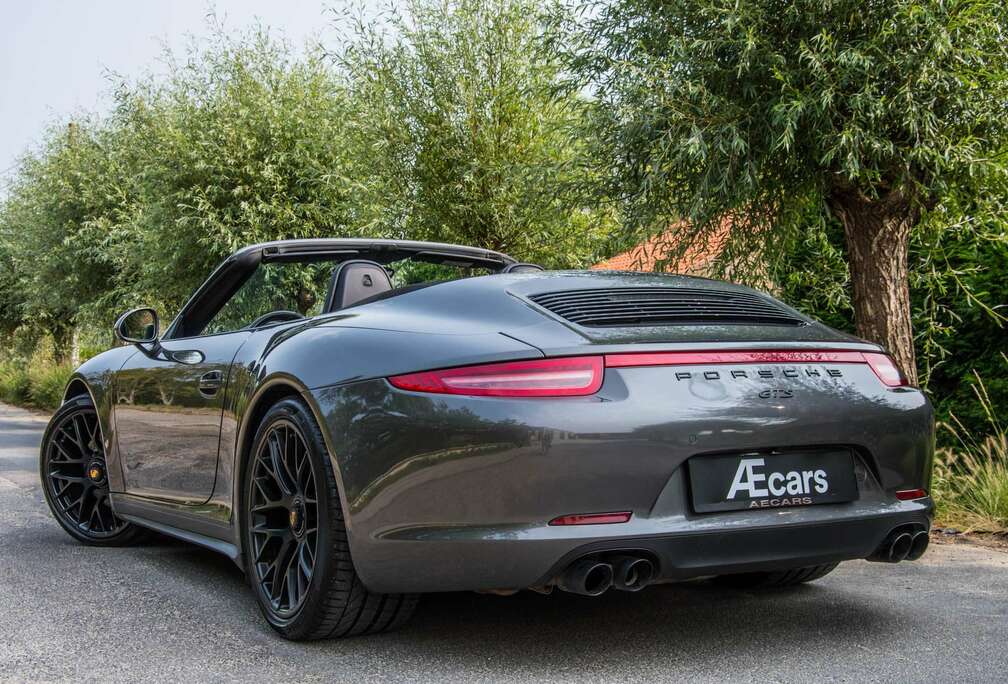 Porsche 991.1 CARRERA 4 GTS *** PDK / CARBON / 1 OWNER ***