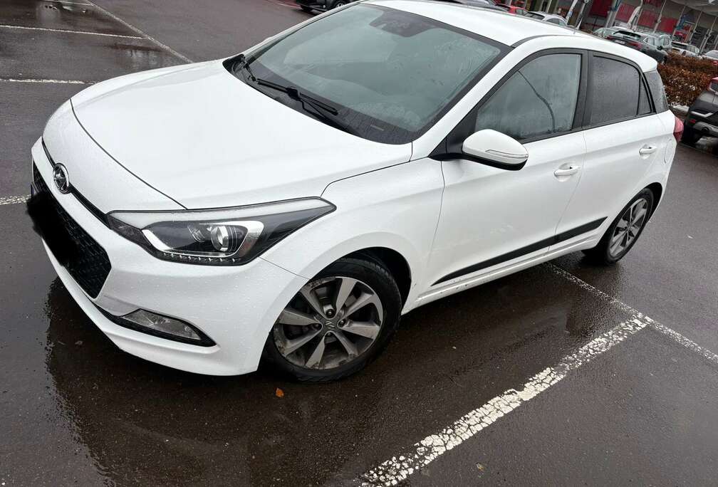 Hyundai i20 1.4 CRDi Twist Techno Pack GO